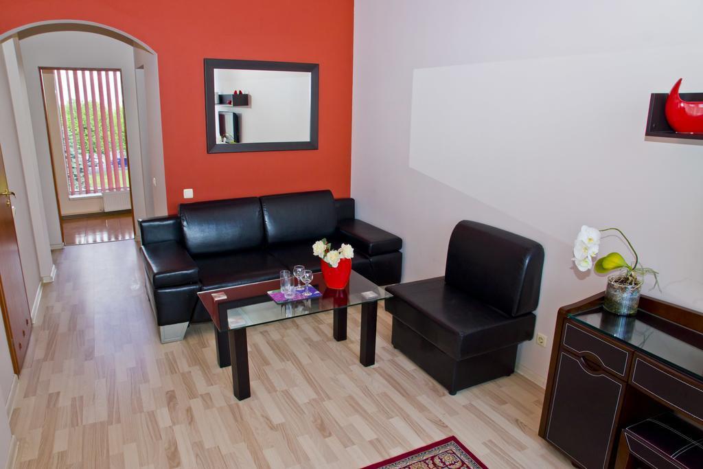 Hotel Merkuriy Lviv Room photo