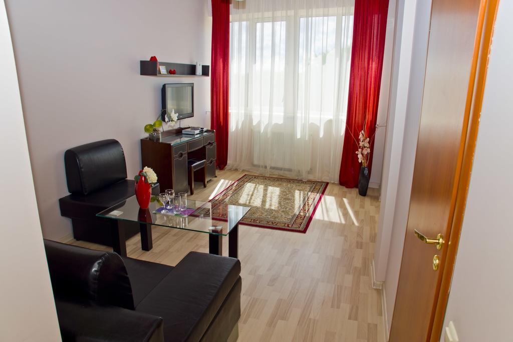 Hotel Merkuriy Lviv Room photo